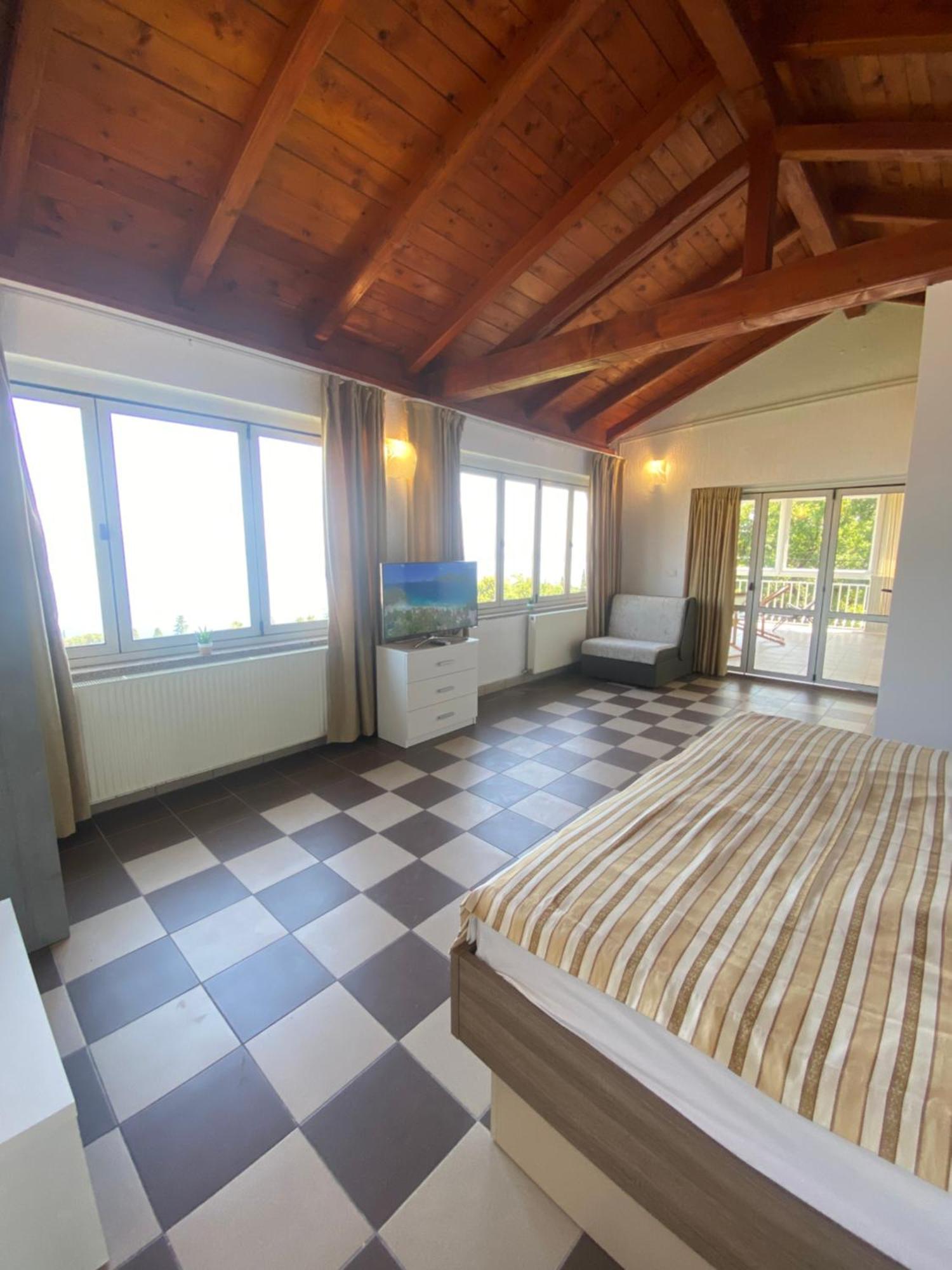 Villa Salyna Ičići Kültér fotó